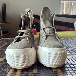 Superga Green Canvas Sneakers with White Sole